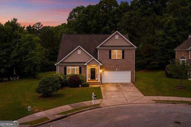 160 Miracle Ln, Fayetteville, GA 30215