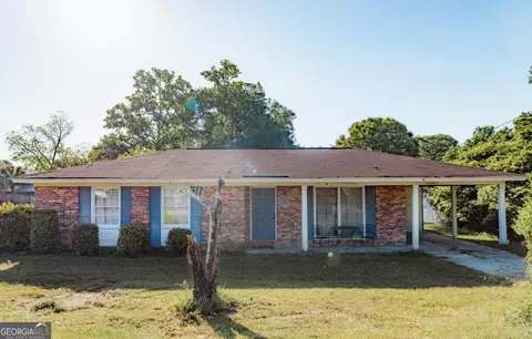 104 Gentilly Rd, Statesboro, GA 30458