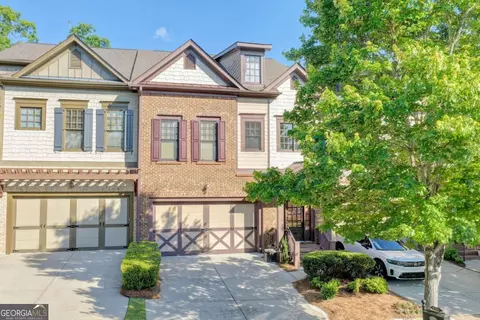 6961 Fellowship Ln, Flowery Branch, GA 30542