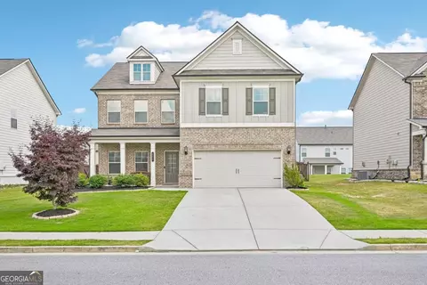 121 Mitchem Creek Dr, Loganville, GA 30052