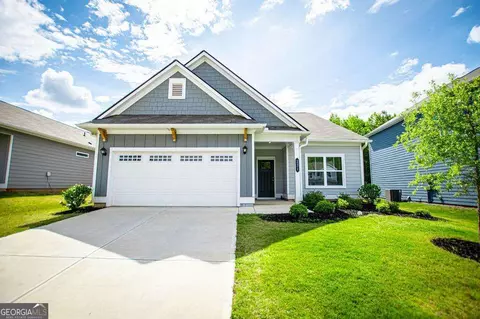 221 Asher Dr, Carrollton, GA 30116