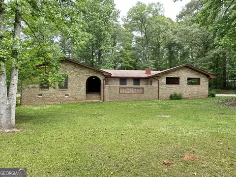 14 Bittersweet Ln, Newnan, GA 30263