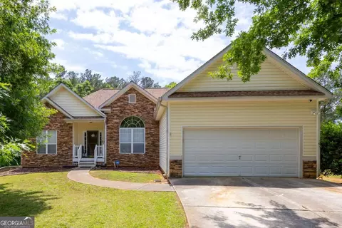 310 Hillcrest Dr, Hiram, GA 30141