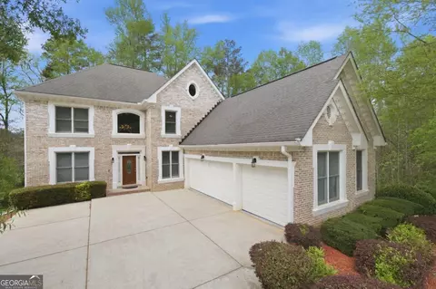 2981 Cadbury Trl, Snellville, GA 30039