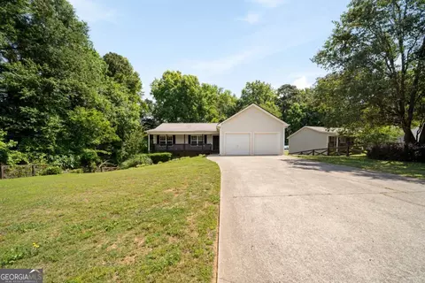 921 Pace Rd, Hiram, GA 30141