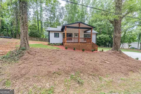 1881 Sylvia St, Austell, GA 30106