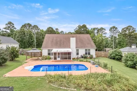 Exterior - 82 Newton Rd, Lagrange, GA 30240 photo 3 of 12