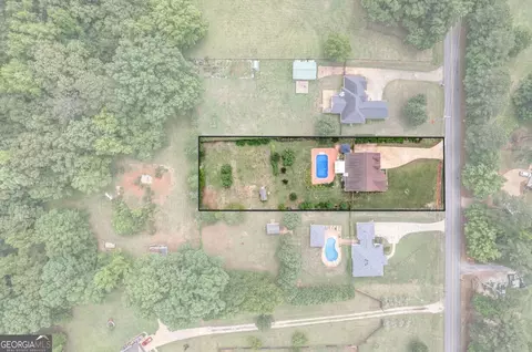 View/Area - 82 Newton Rd, Lagrange, GA 30240 photo 2 of 4