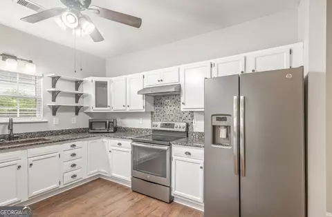 Kitchen - 82 Newton Rd, Lagrange, GA 30240 photo 5 of 5