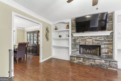 Living - 25 Pates Lake Way, Hampton, GA 30228 photo 2 of 3