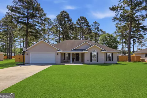 225 Cyane Ln, Guyton, GA 31312