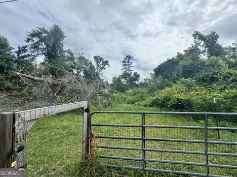 844 Dead River Rd, Uvalda, GA 30473 photo 3