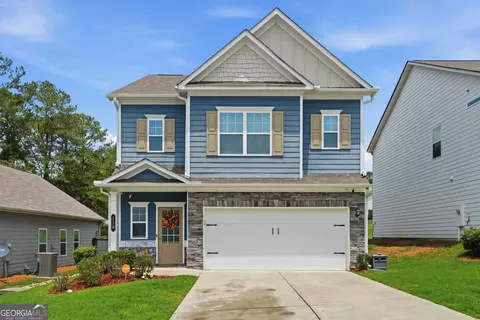 110 Waterside Dr, Calhoun, GA 30703
