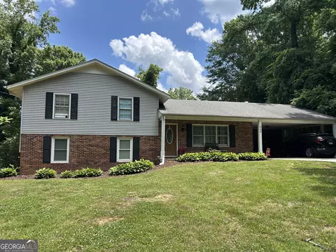 546 Barron Dr, Clarkesville, GA 30523