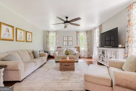 Living - 1859 Upper River Rd, Americus, GA 31709 photo 1 of 1