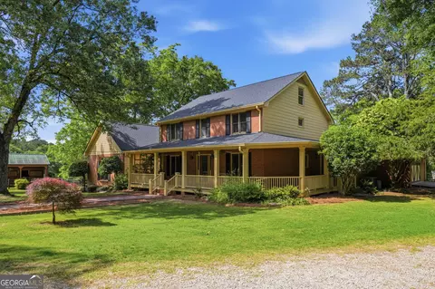 3750 Green Ave, Loganville, GA 30052