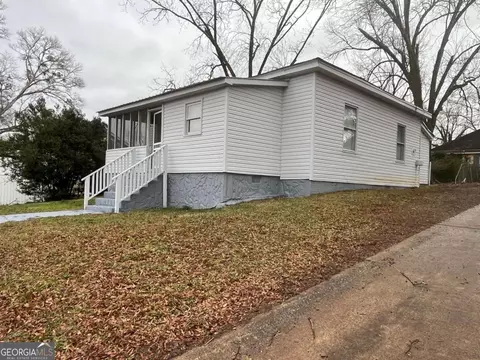 202 Cheatham St, Griffin, GA 30223