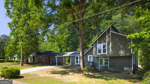 2160 Leslie Brook Dr, Decatur, GA 30035