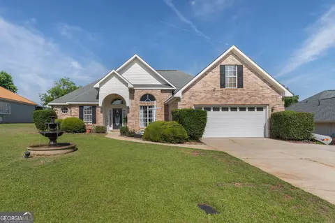 428 Cross Creek Way, Warner Robins, GA 31088