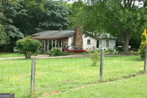 43 Bingham Rd SW, Cartersville, GA 30120