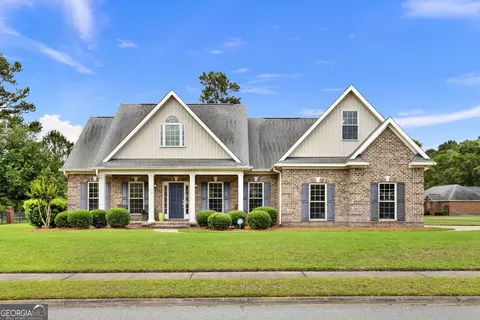 75 Brigham Ln, Richmond Hill, GA 31324