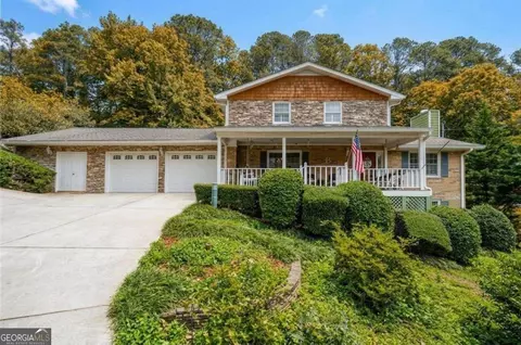 562 Cupelo Dr NW, Marietta, GA 30064