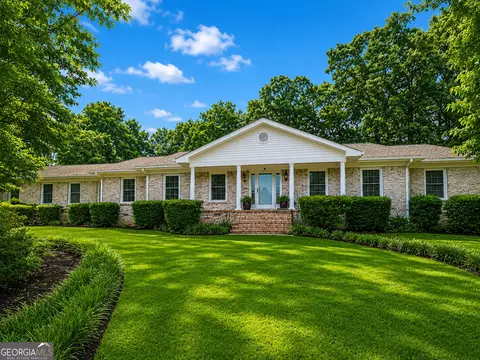 5045 Fox Frst, Lilburn, GA 30047