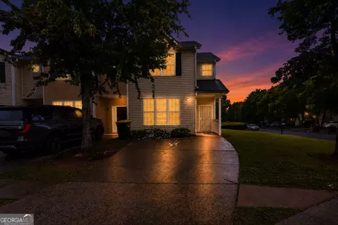 2326 Nicole Dr, Hampton, GA 30228