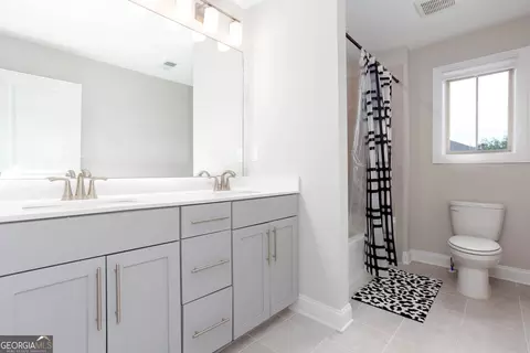 Bath - 364 Mcdaniel Pl, Canton, GA 30115 photo 3 of 3