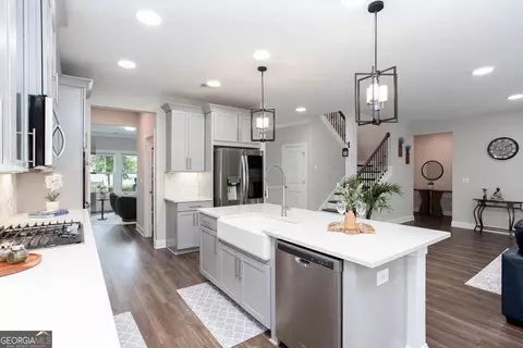 Entry Way - 364 Mcdaniel Pl, Canton, GA 30115 photo 4 of 10