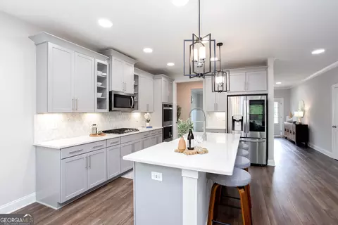 Kitchen - 364 Mcdaniel Pl, Canton, GA 30115 photo 3 of 4
