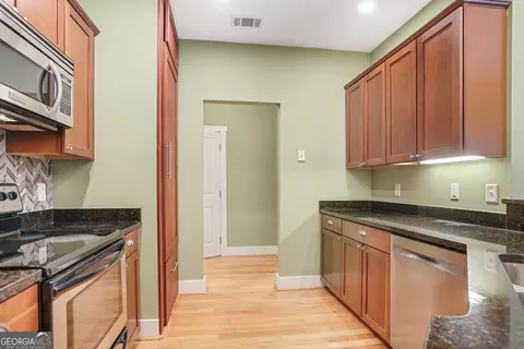 Kitchen - Undisclosed, Thunderbolt, GA 31404 photo 2 of 4
