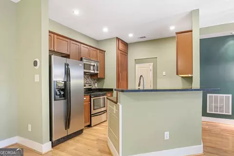Kitchen - Undisclosed, Thunderbolt, GA 31404 photo 1 of 4