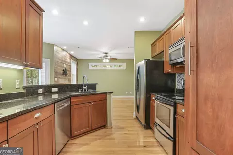 Kitchen - Undisclosed, Thunderbolt, GA 31404 photo 3 of 4