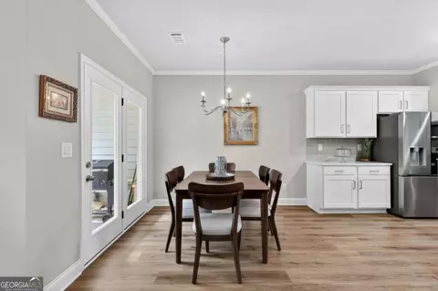 Dining - 3915 Cavalier Way, Duluth, GA 30097 photo 2 of 3