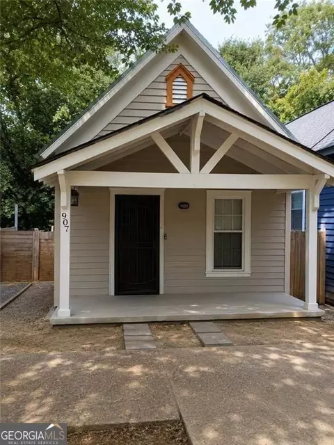 907 Smith St SW, Atlanta, GA 30310