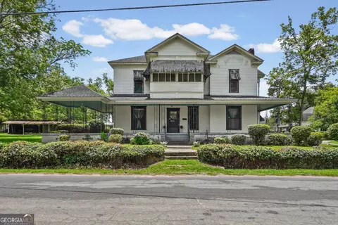 110 W Sixth, Ocilla, GA 31774