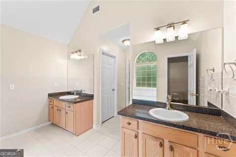 Bath - 10 Fox Hound Ct, Pooler, GA 31322 photo 1 of 1
