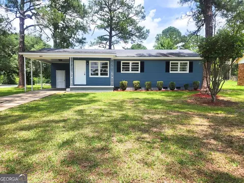 1821 Samford Dr, Albany, GA 31707
