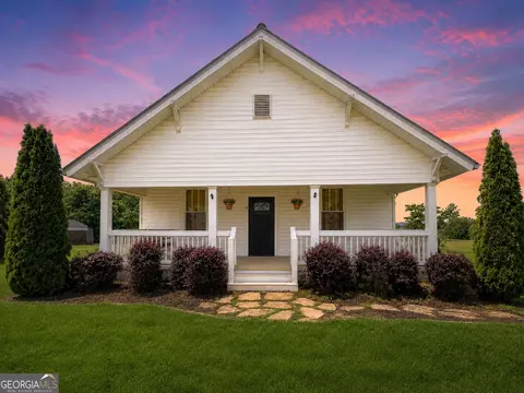 1815 Pickens St, Ball Ground, GA 30107