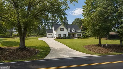Exterior - 2094 Pleasant Valley Rd, Monroe, GA 30655 photo 2 of 7