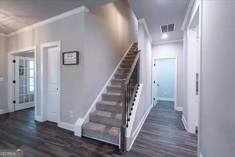 Entry Way - 2094 Pleasant Valley Rd, Monroe, GA 30655 photo 2 of 3