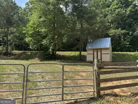 108 Sawtooth Pl, Carnesville, GA 30521