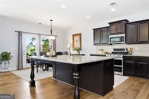 Kitchen - 246 Eagle Rock Dr, Acworth, GA 30101 photo 1 of 4