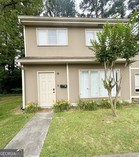 1812 Ashborough Rd SE #A, Marietta, GA 30067