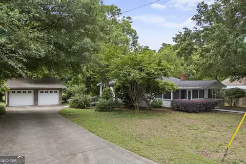 362 S Jefferson St, Statham, GA 30666