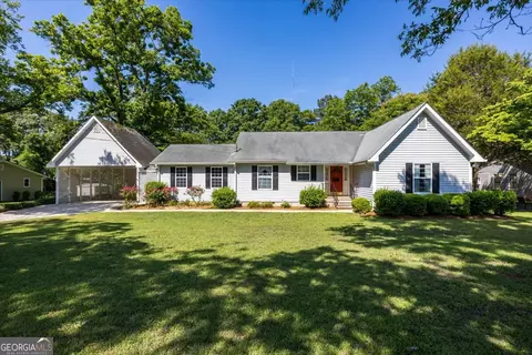 509 Virginia St, Forsyth, GA 31029