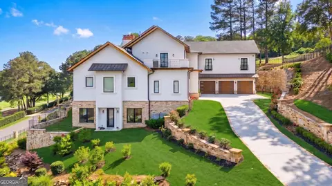645 River Knoll Dr SE, Marietta, GA 30067