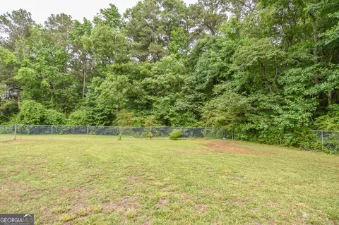 Exterior - 2075 Highway 36 E, Milner, GA 30257 photo 10 of 14