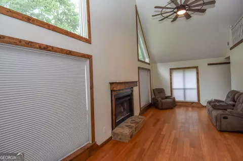 Living - 2075 Highway 36 E, Milner, GA 30257 photo 1 of 5